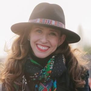 Meet your Posher, Carrie